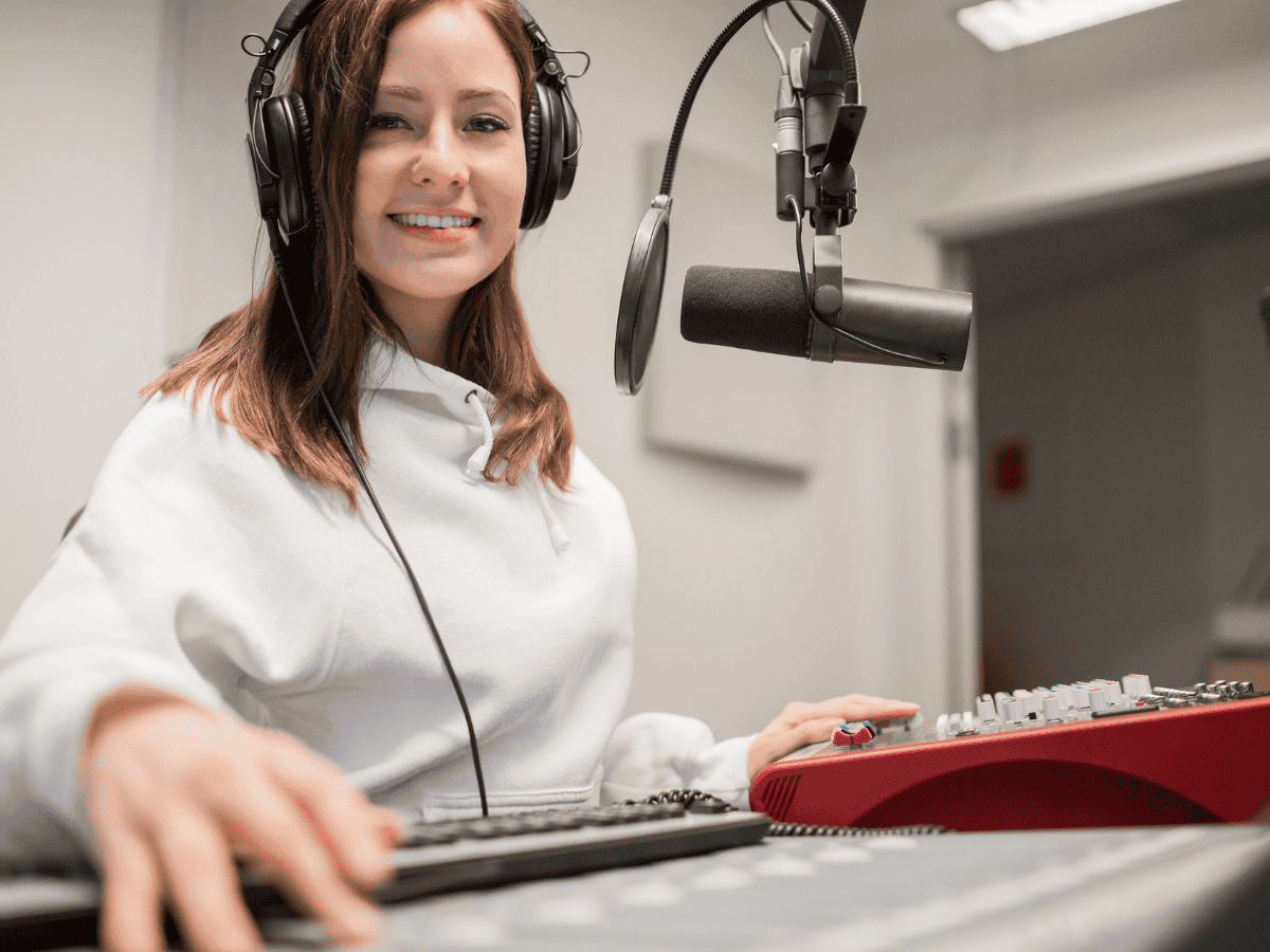 communication and media MVNU Mount Vernon Nazarene University radio