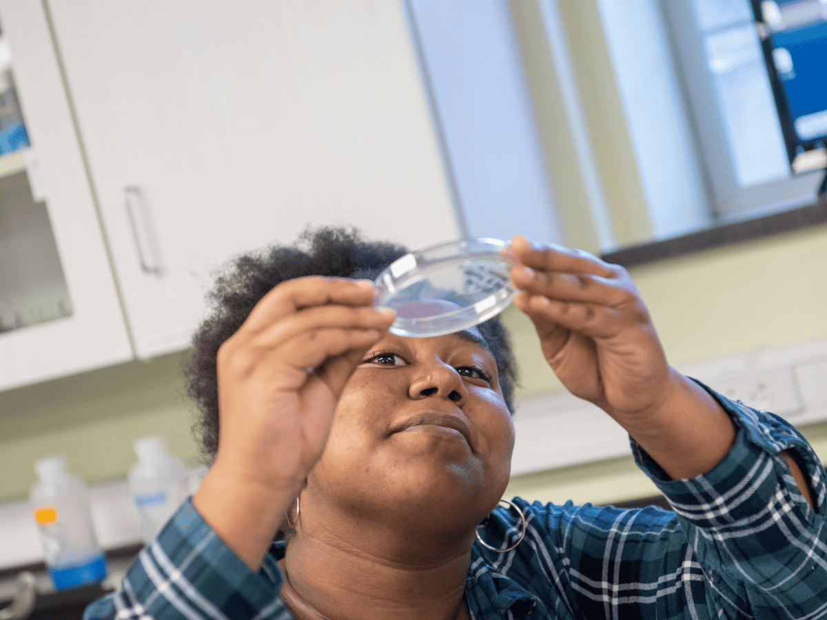 biology MVNU Mount Vernon Nazarene University biologist